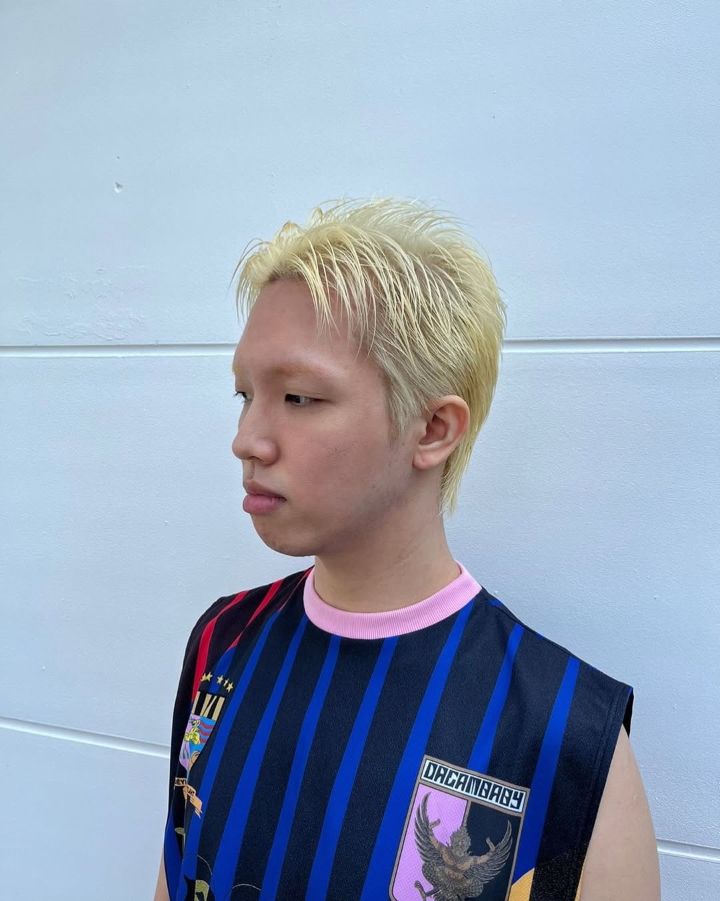 블론드 · 탈색